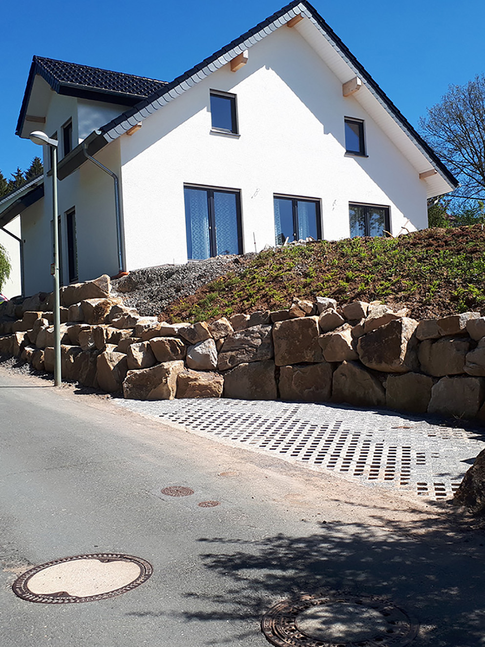 Natursteinmauer